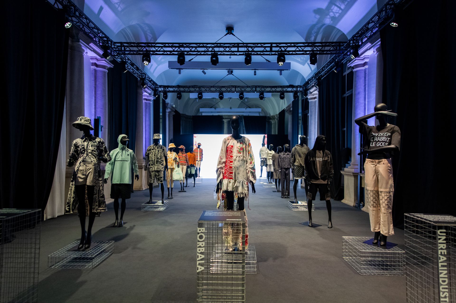 Jelentkezz a Milan Fashion Week-re: felhívás divat- és designmárkák, tervezők és művészek, valamint feltörekvő tervezők részére