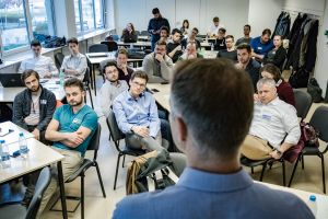 Folytatódik a verseny a 20 milliós befektetésért