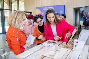 Díjazták a szakképzésben tanulók ipari forradalom ihlette pályamunkáit