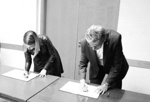 Együttműködési megállapodást kötött a Magyar Bútor és Faipari Szövetség és a Magyar Divat & Design Ügynökség