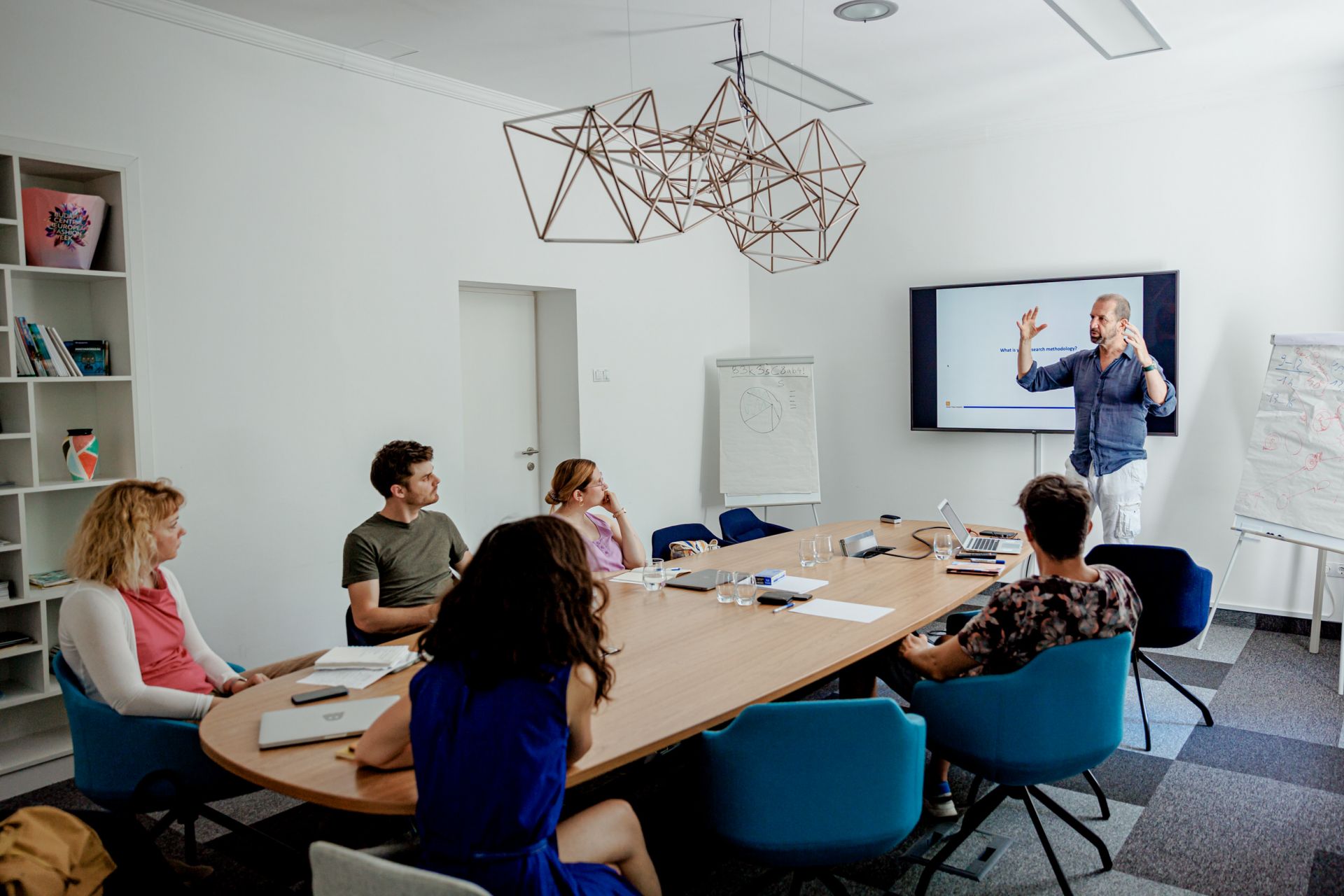 Utolsó szakaszához érkezett a tervezőket a nemzetközi színtérre felkészítő design SPEED